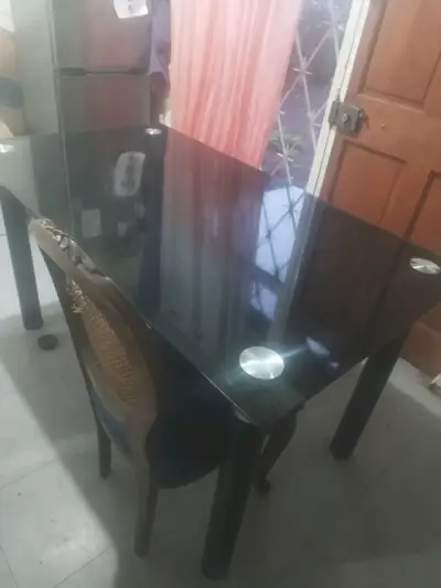 Mesa de comedor vidrio negro - miniatura 3