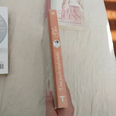 Libro 'Una noche inolvidable' Julia Quinn - miniatura 2