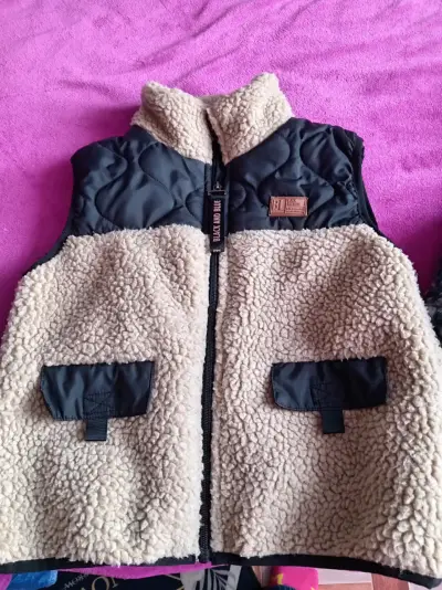 Chaqueta  polar Black and blue  beige y negro - miniatura 3