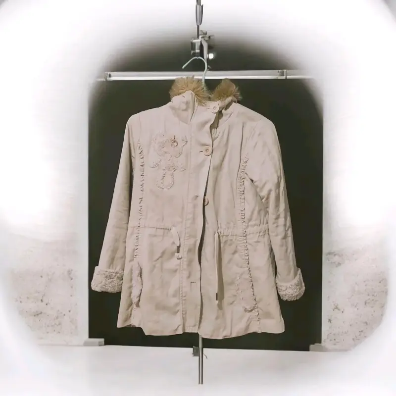Abrigo beige Limonada T10