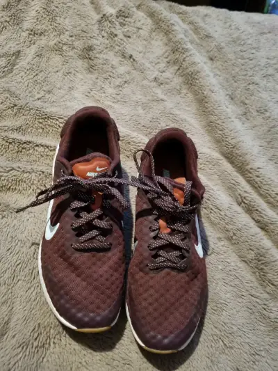 Zapatillas deportivas Nike marrón - miniatura 2