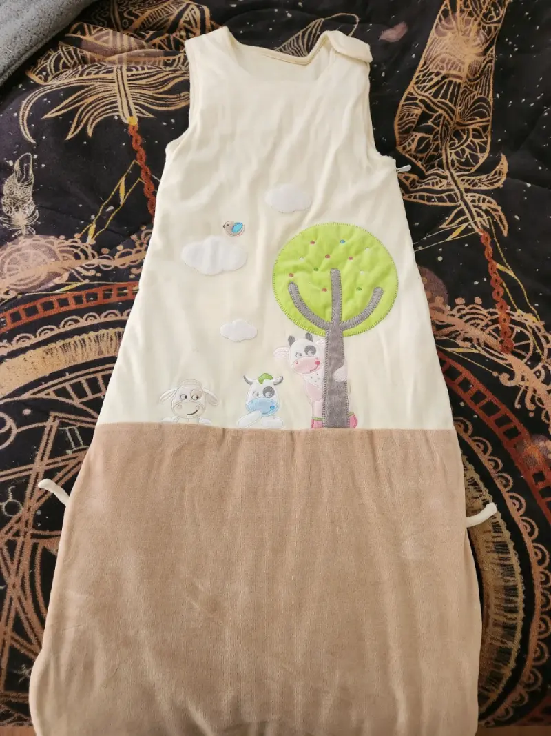 Saco de dormir infantil con diseño