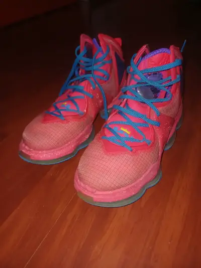 Zapatillas deportivas Lebron XIX - miniatura 1