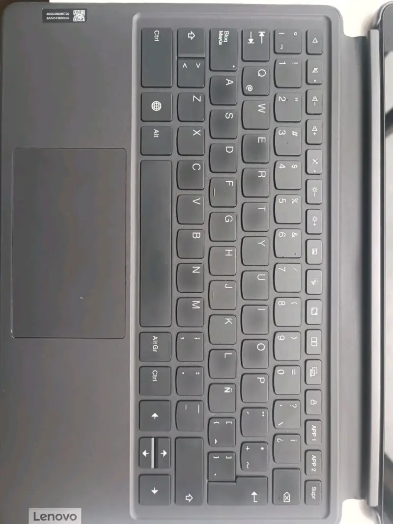 Tablet Lenovo con lápiz táctil - 3