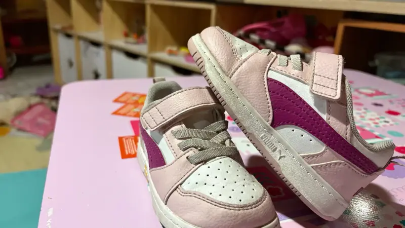 Zapatillas infantiles rosas - 1