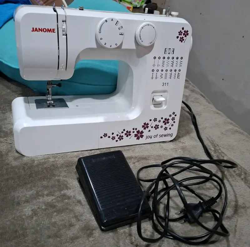 Máquina de coser Janome 311 - 6