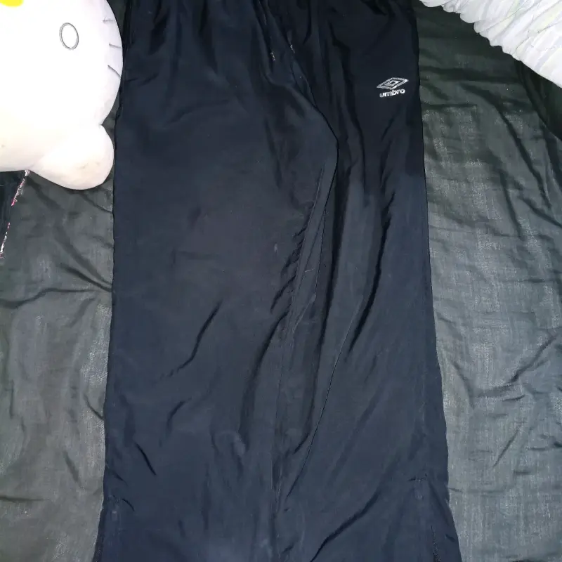 Pantalón deportivo negro Umbro - 2