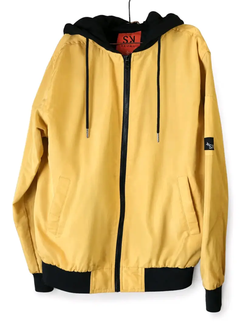 Chaqueta amarilla