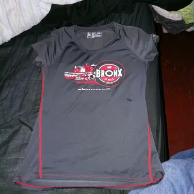 Polera deportiva Bronx gris - miniatura 1