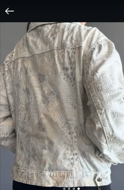 Chaqueta oversize estampada clara - miniatura 3