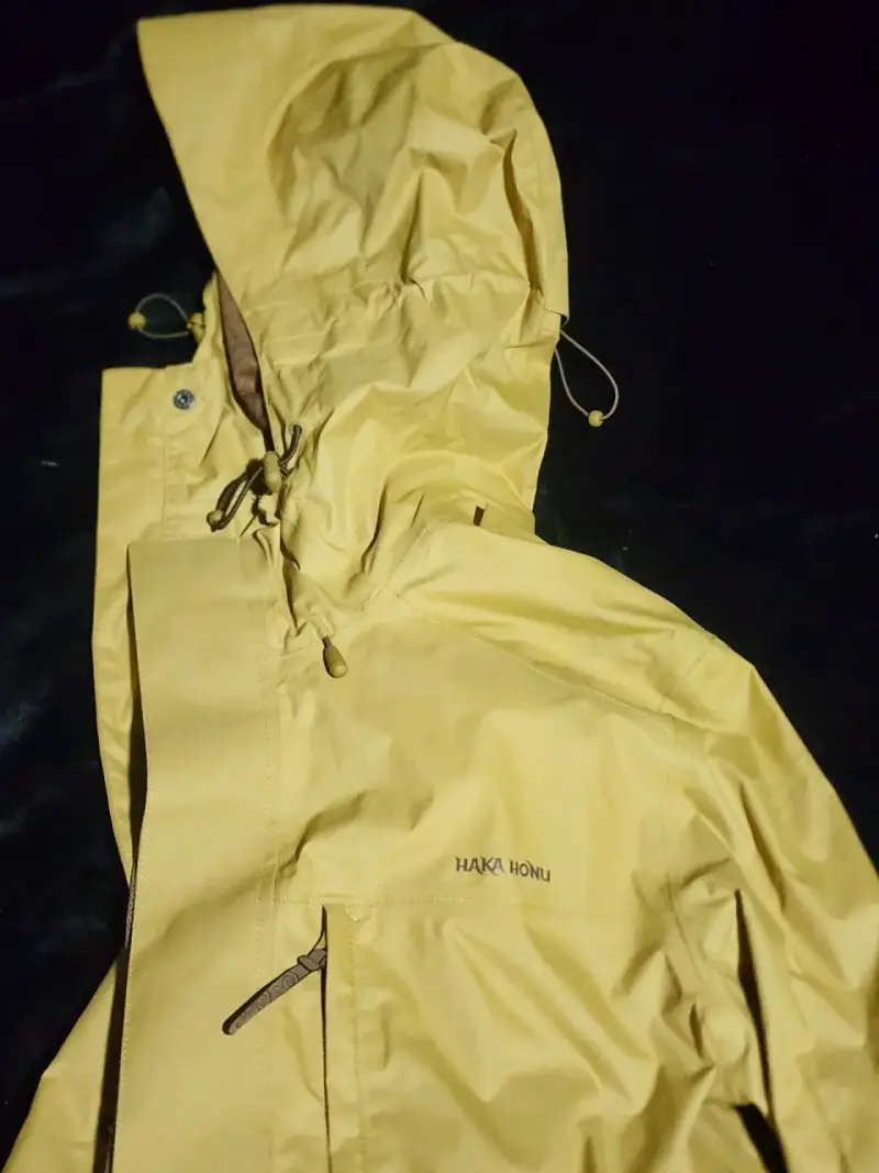 Chaqueta amarilla impermeable - 5