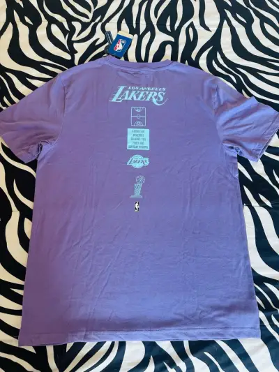 Polera morada NBA oficial - miniatura 3
