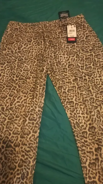 Jeans estampado leopardo nuevo animal print - miniatura 1