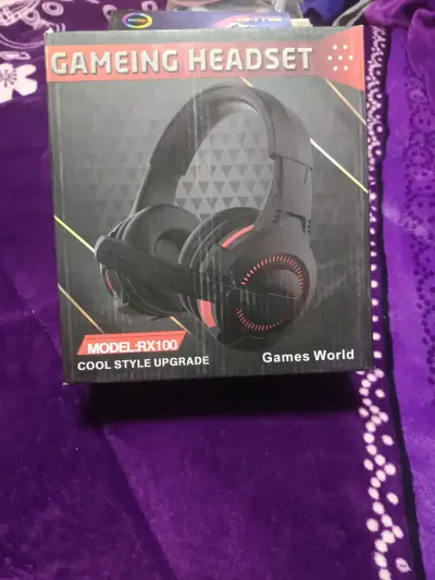 Auriculares gamer RGB nuevos - miniatura 2