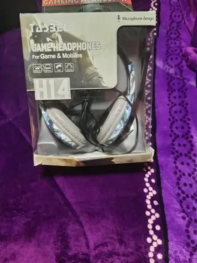 Auriculares gamer RGB nuevos - miniatura 4
