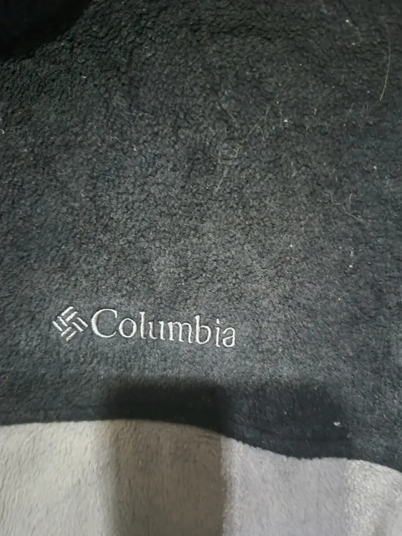 Chaqueta polar Columbia gris y negra - 2
