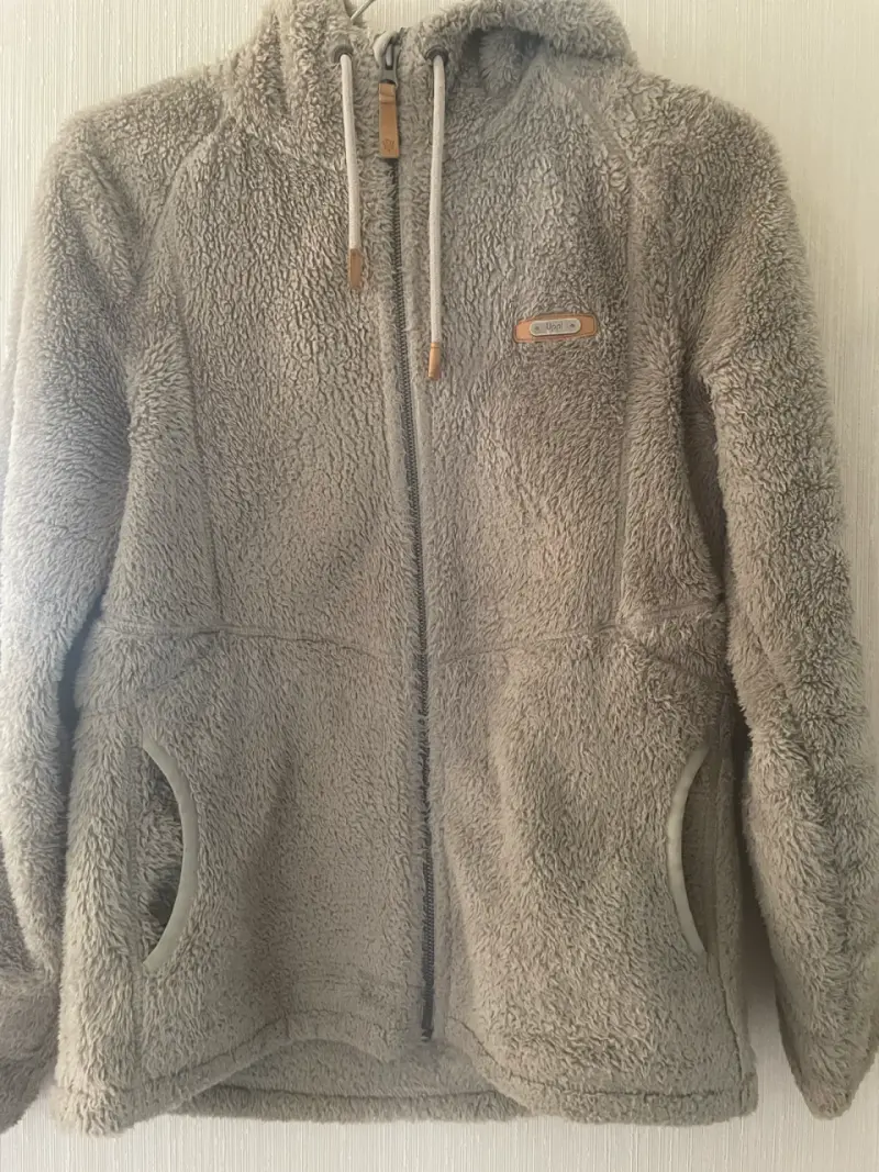 Chaqueta con capucha Uppi - 3