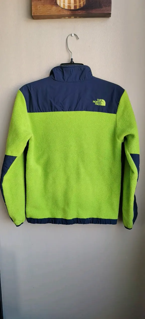 Polera deportiva verde claro - 6