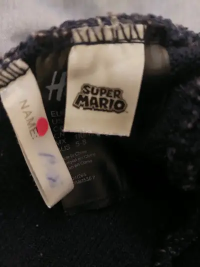 Gorro Mario Bross T 4-8  H&M de lana con personaje - miniatura 2