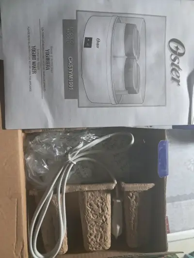 Yogurtera Oster nueva en caja - miniatura 2