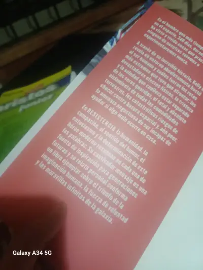 Libro 'Resistencia' de Scott Kelly - miniatura 4