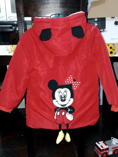 Chaqueta roja Mickey con capucha - miniatura 2
