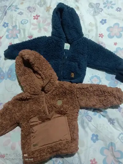 Chaqueta infantil roja - miniatura 2