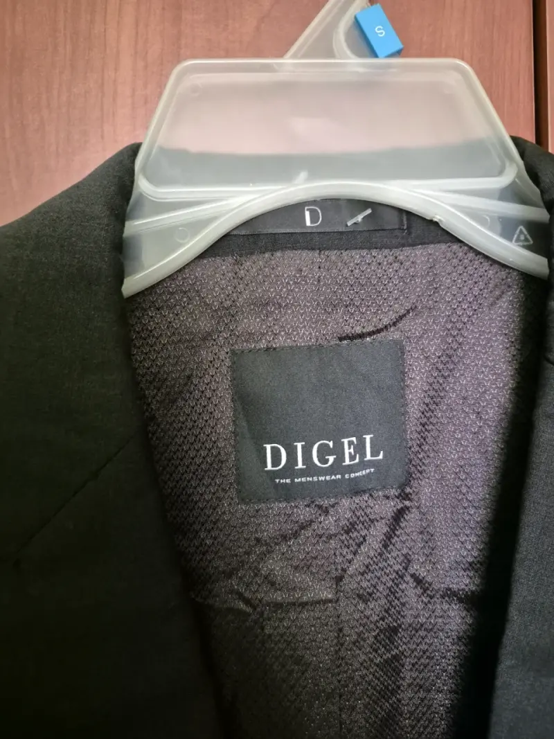 Blazer negro Digel etiqueta - 4