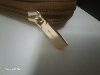 Funda para tablet/iPad Michael Kors café - miniatura 5