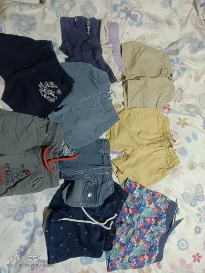 Ropa infantil variada de segunda mano - miniatura 2