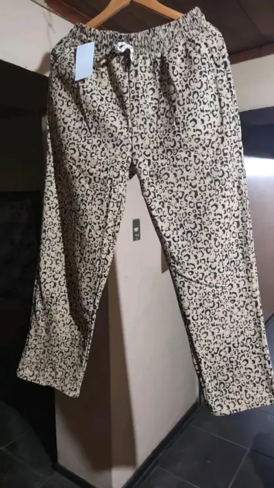 Pantalón leopardo beige - miniatura 1