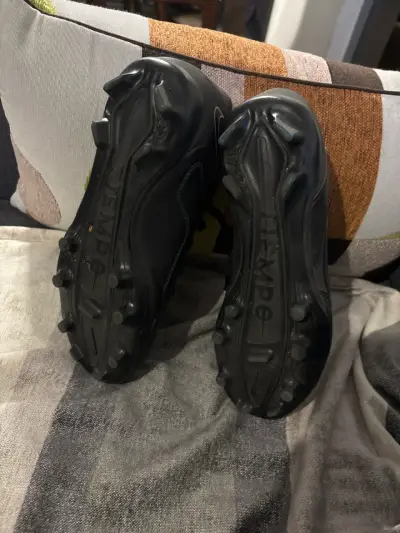 Zapatillas negras deportivas - miniatura 3