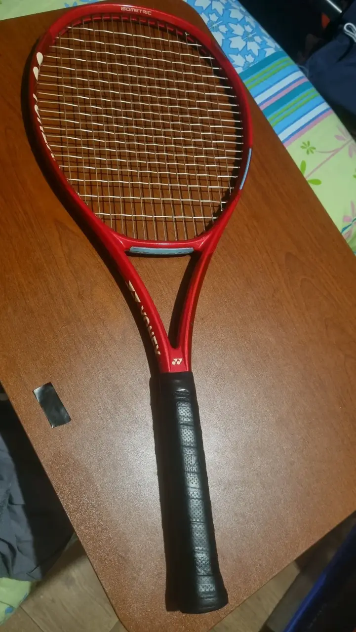 Raqueta Yonex Ruby 2026 - 2