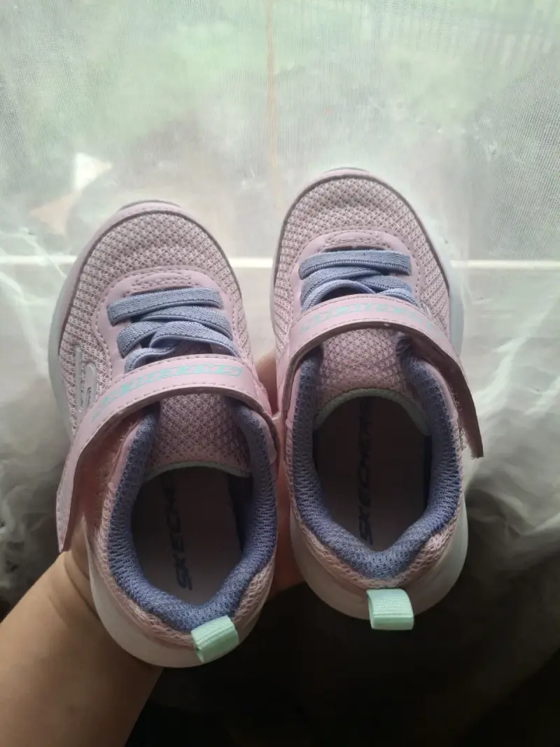Zapatillas rosadas para niños - 3