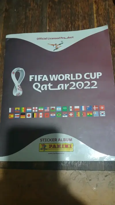 Álbum Panini Qatar 2022 - miniatura 1