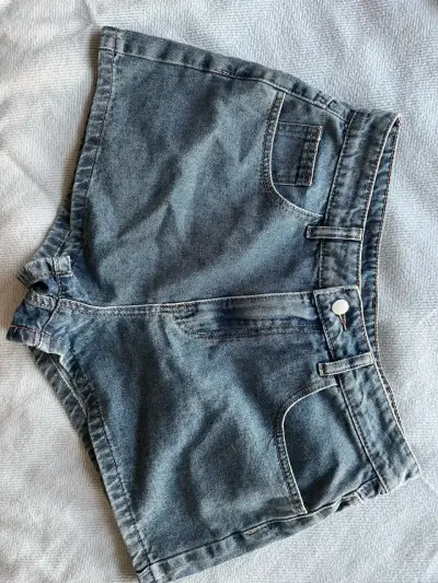 Shorts de mezclilla azul - miniatura 1
