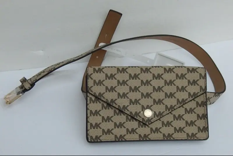 Banano MK beige logo - 1