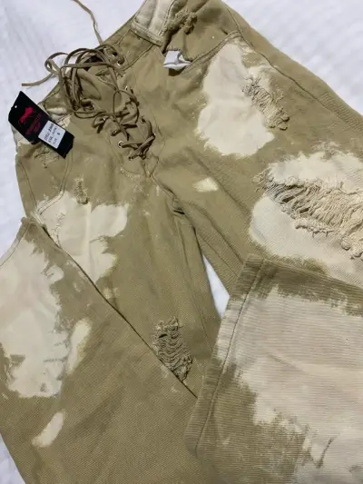 Jeans beige desgastados talla S - miniatura 2