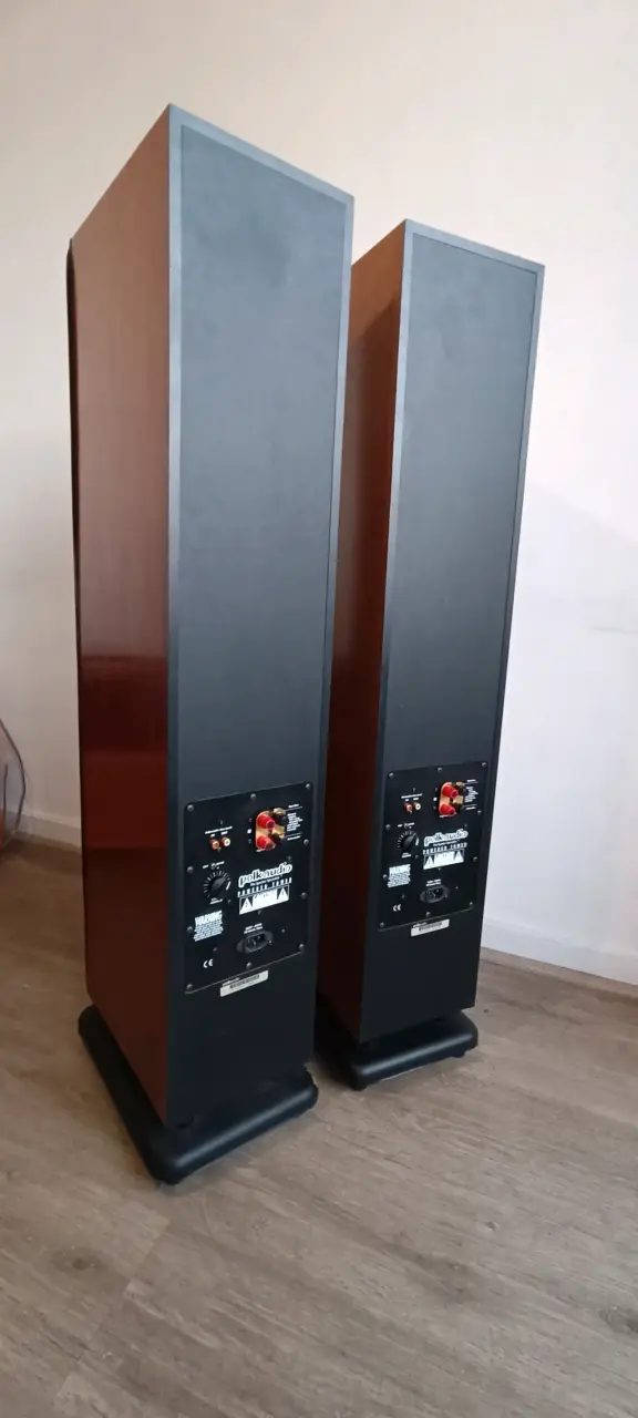 Parlantes activos de torre PolkAudio Rt1000i - 4