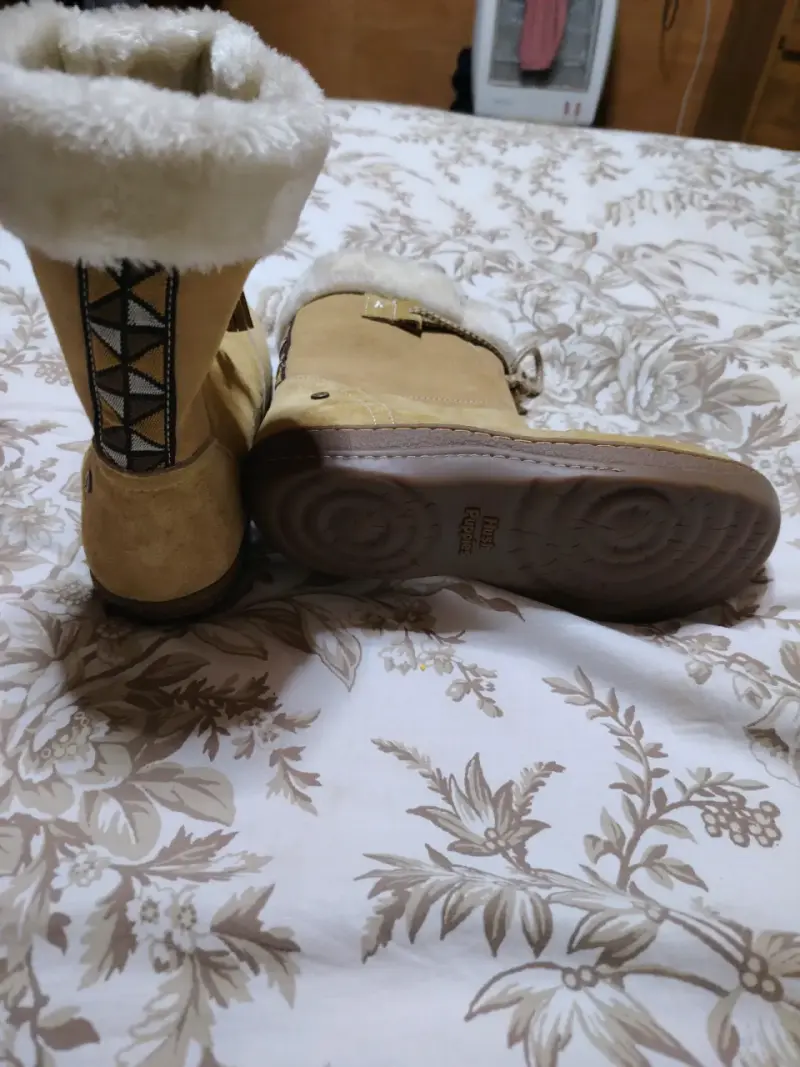 Botas de invierno beige - 1