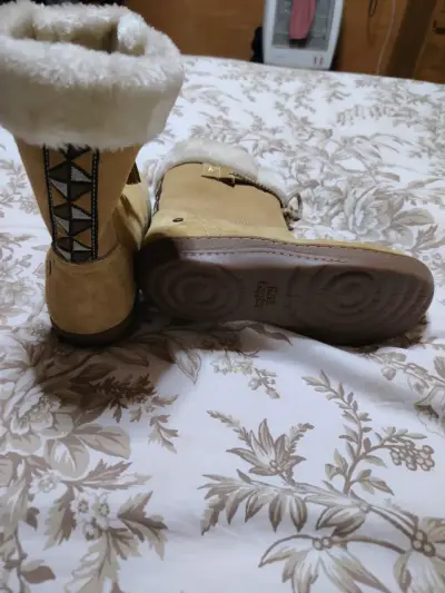 Botas de invierno beige - miniatura 1