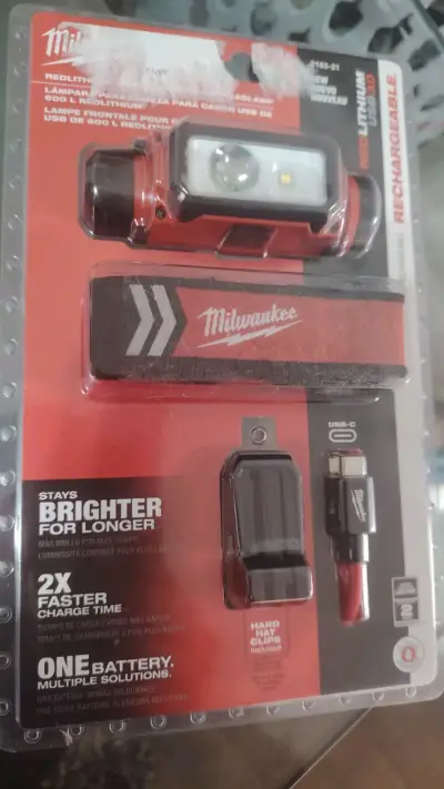 Linterna frontal Milwaukee recargable - miniatura 1