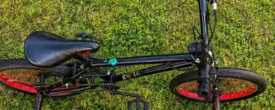 Se vende bicicleta bmx - miniatura 3