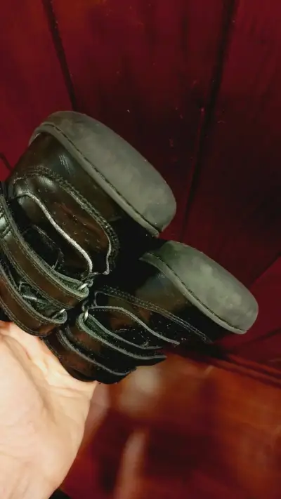 Zapatos negros infantiles marca uma ergonómics - miniatura 2