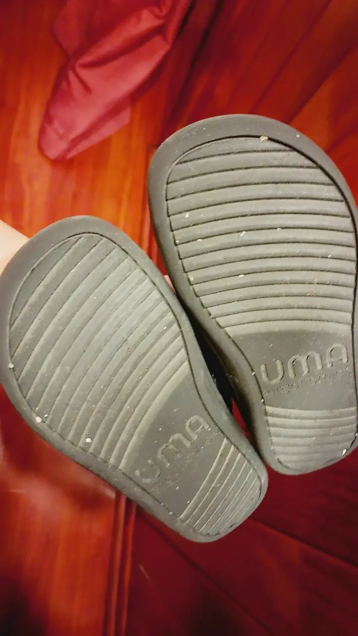 Zapatos negros infantiles marca uma ergonómics - 6