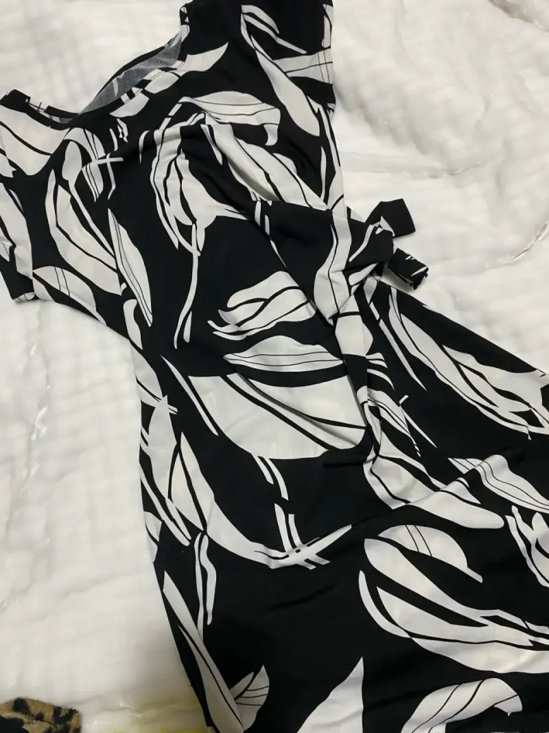 Vestido estampado blanco y negro - 1