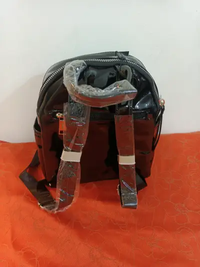 Mochila negra Amphora nueva - miniatura 3