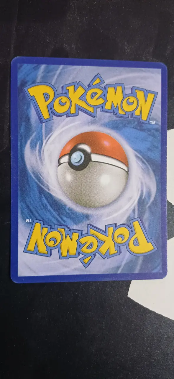Tarjeta Pokémon Pikachu V - 2