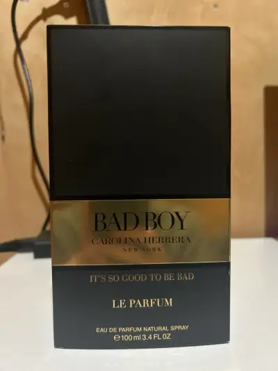 Perfume Carolina Herrera Bad Boy Le Parfum - miniatura 1