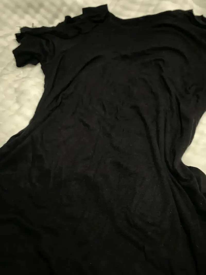 Vestido negro con volantes - 2